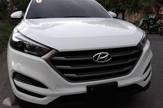 Hyundai Tucson G 2.0 MT Gas 2016 Super Rush sale