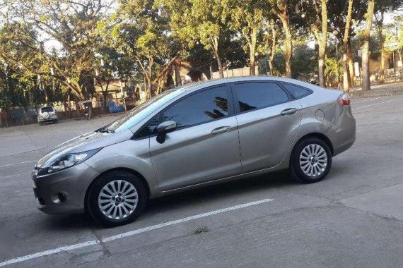 For sale Ford Fiesta 2011 automatic