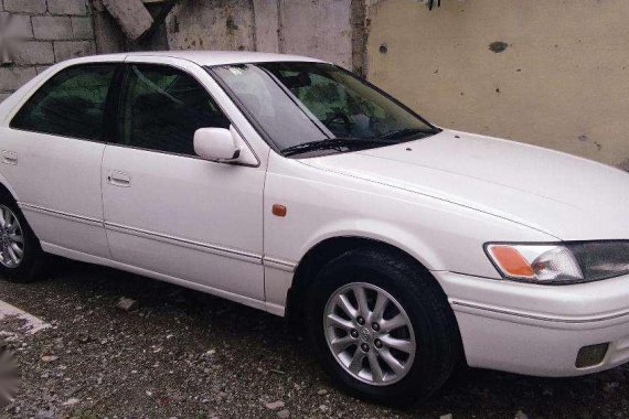 Toyota Camry AT 2000-01 model for sale