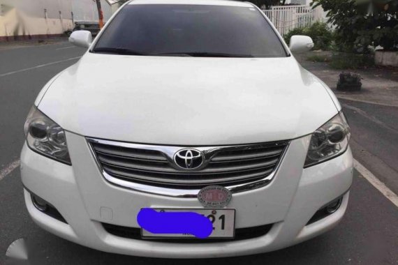 2007 Toyota Camry 2.4V AT White Sedan For Sale 