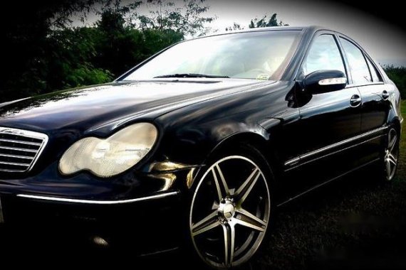 Mercedes-Benz C200 2001 for sale 