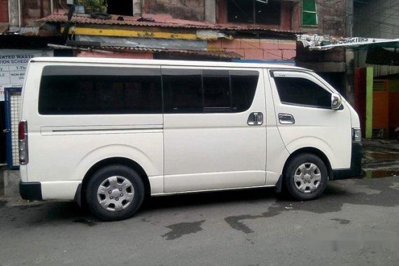 Well-kept Toyota Hiace 2013 for sale
