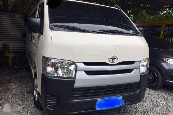 2016 Toyota Hiace Commuter MT White For Sale 