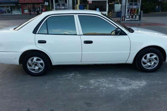 Toyota Corolla 2001 Manual White For Sale 