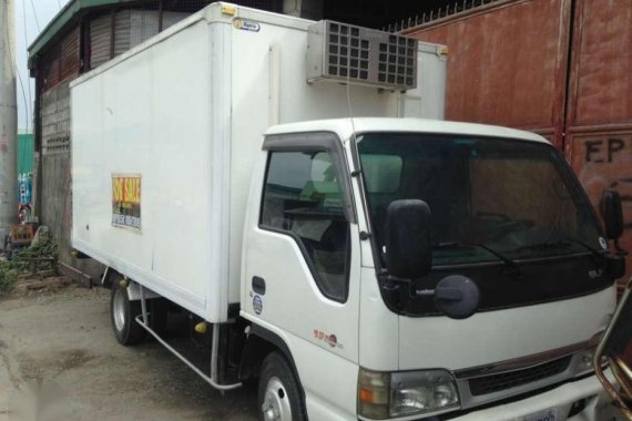 Isuzu Elf Refvan Truck Japan MT White For Sale 