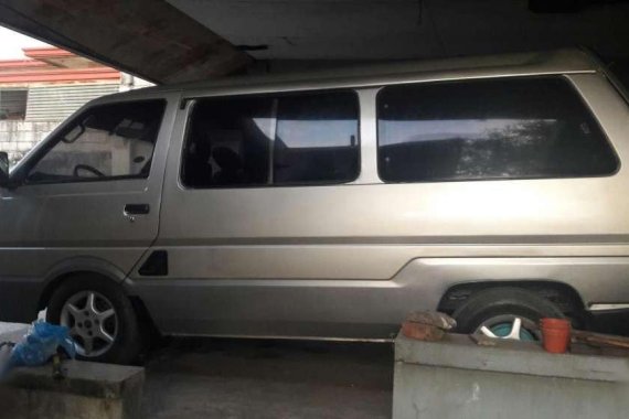 Nissan Vanette 1996 Manual Beige For Sale 