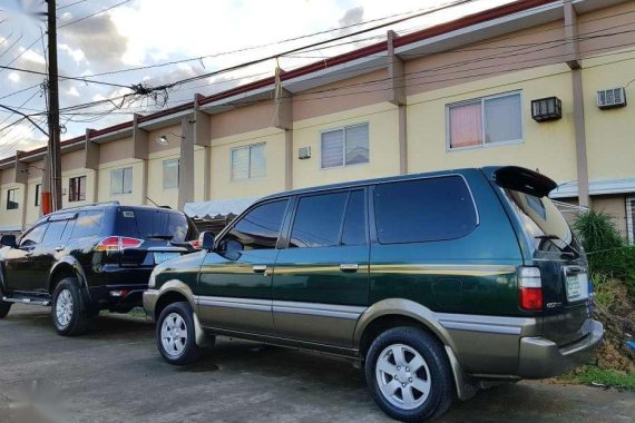 TOYOTA REVO 2001 SUPER FRESH for sale