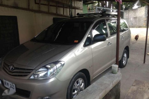 For sale Toyota Innova e 2010 
