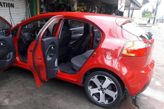 Kia Rio Hatchback 2012 AT Red For Sale 