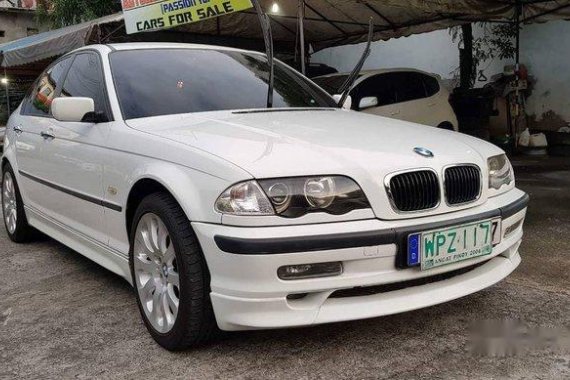 BMW 318i 2000 for sale 