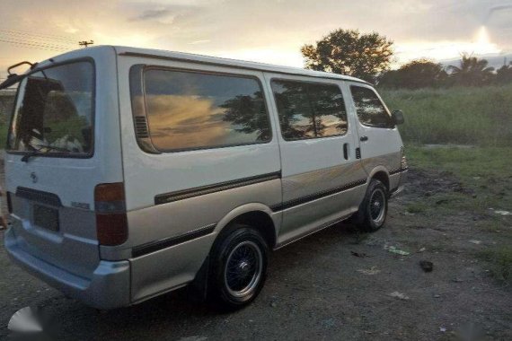 Toyota Hiace van 2000 for sale