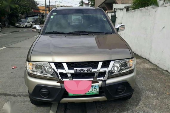 2011 Isuzu Crosswind for sale