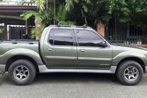 2nd hand 4x4 Ford Explorer 2002 for sale