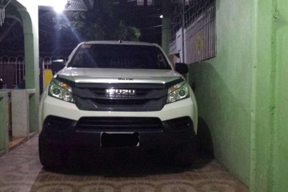 Isuzu Mu-x  2015 for sale