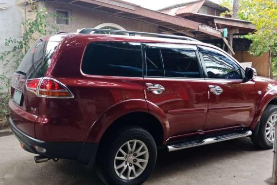 For sale Mitsubishi Montero glsv Like New 2013