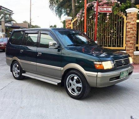 Toyota Revo 2000 for sale