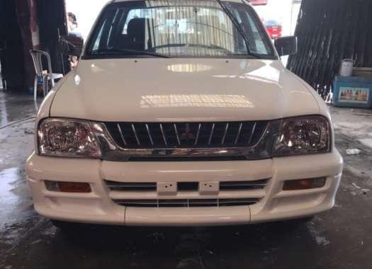 2001 Mitsubishi L200 endeavor for sale