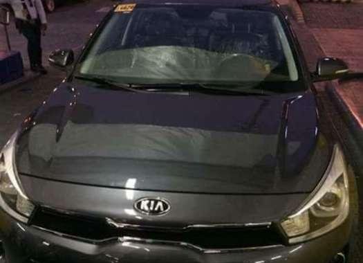 For sale 2017 Kia Rio Platinum Graphite GL 1.4L Top of the Line