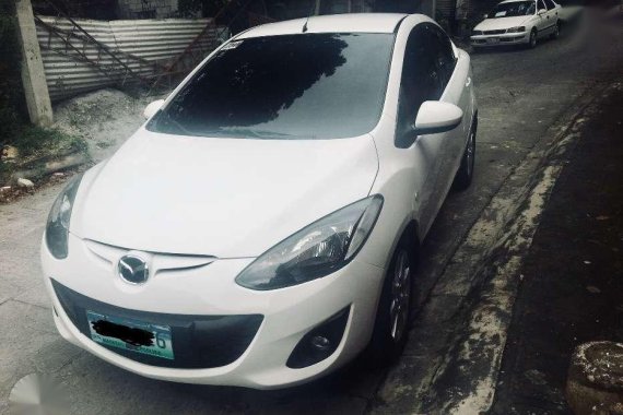 Mazda 2 2013 1.5L Top of the Line for sale