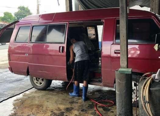 For Sale Mitsubishi L300 1995 MT Red Van 