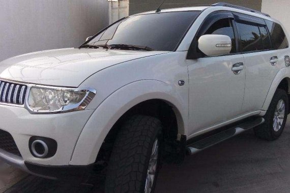 For sale Mitsubishi Montero glx automatic 2012