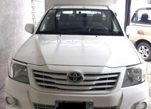 Good as new Toyota Hilux Fx 2011 for sale
