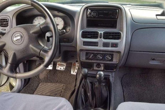 Nissan Frontier titanium 3 2004 for sale 