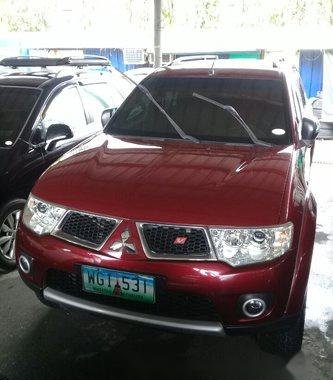Well-kept Mitsubishi Montero Sport 2013 for sale