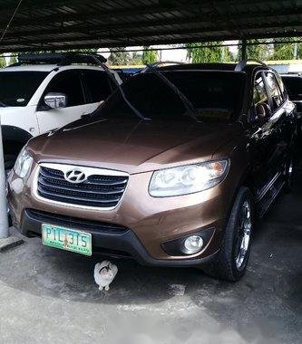 Well-kept Hyundai Santa Fe 2011 for sale