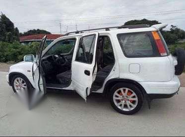 Honda CRV 1998 white for sale