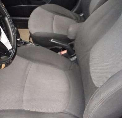 For sale 2013 Hyundai Accent crdi manual rush