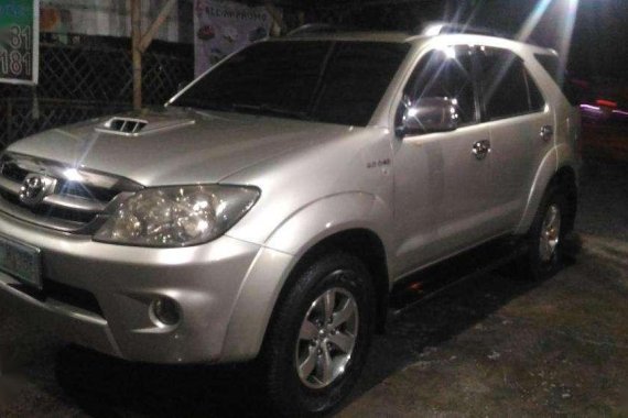 2006 Toyota FORTUNER diesel matic "V" for sale