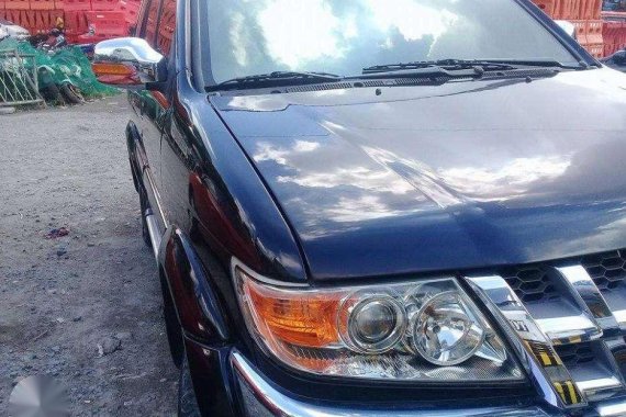 2010 Isuzu Crosswind Sportivo MT Black For Sale 