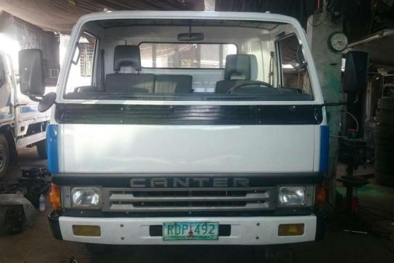 For sale 2005 Mitsubishi Canter dropside