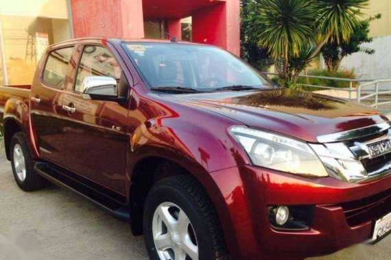 Isuzu D-MAX LS 3.0 4x4 AT Red Pickup For Sale 