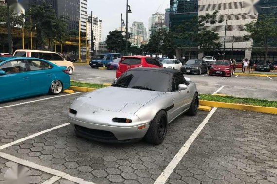 1991 Mazda Miata (Eunos Roadster) for sale 