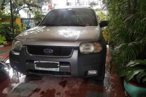 Ford Escape 2004 4x4 AT for sale 