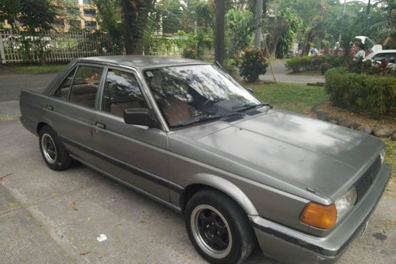 Nissan Sunny 1990 for sale