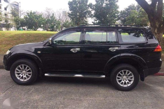 Mitsubishi Montero 2009 4x4 black for sale