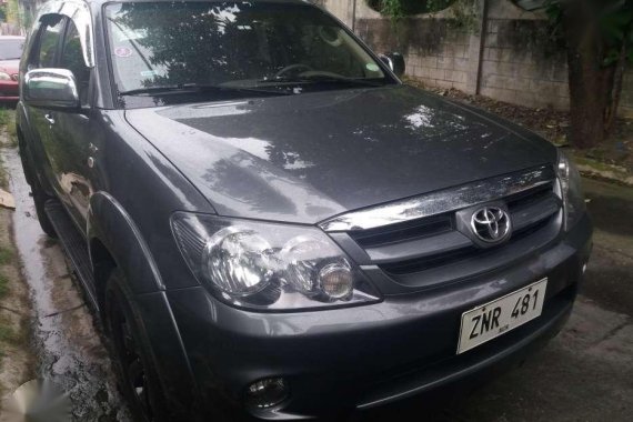 2008 Toyota Fortuner G AT Gray SUV For Sale 