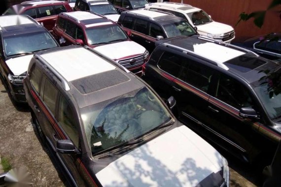 Bnew 2018 TOYOTA Land Cruiser FOR SALE