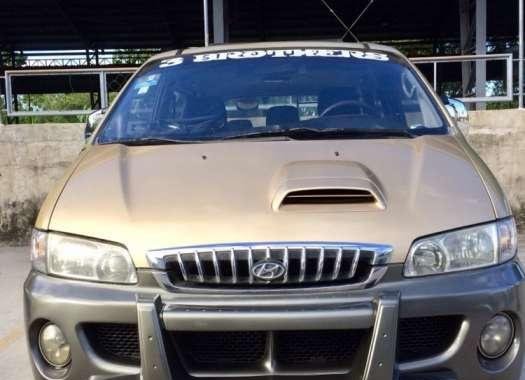 Hyundai Starex 2000mdl local FOR SALE