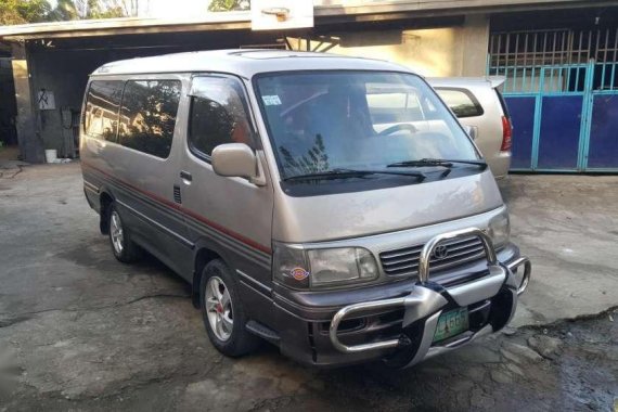 2005 Toyota Hiace Grandia for sale