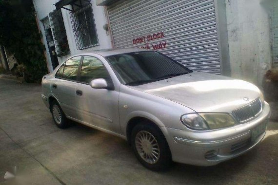 NISSAN EXALTA Sedan Silver Automatic