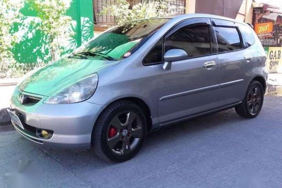 Honda Jazz local automatic acquired 2006 model 