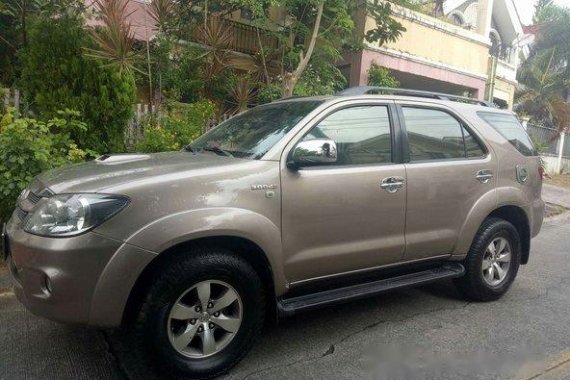 Well-maintained Toyota Fortuner 2006 for sale