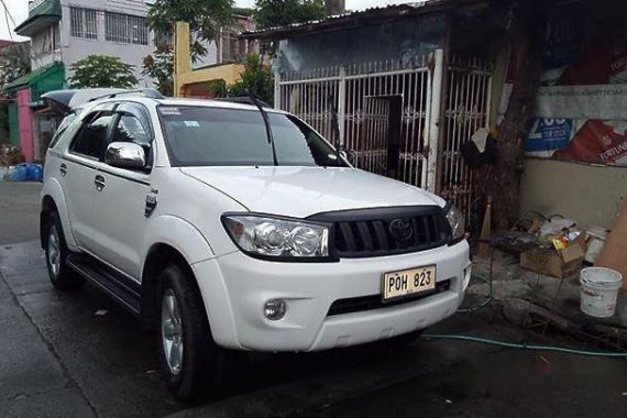 Well-kept Toyota Fortuner 2011 for sale