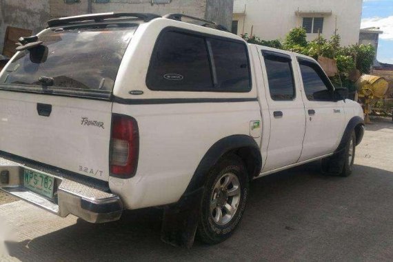 Nissan Frontier Pickup 2001 AT White For Sale 