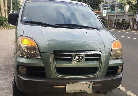 Well-maintained Hyundai Starex 2004 for sale