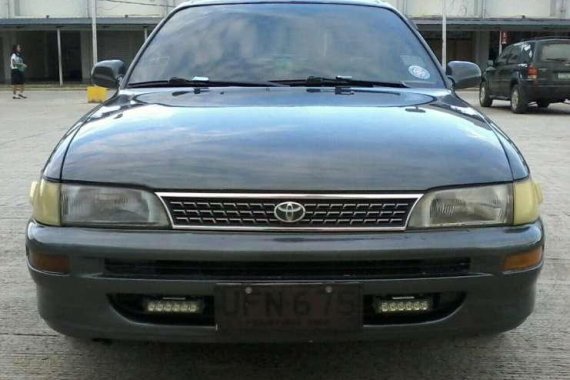 Toyota Corolla GLi MT Gray Sedan For Sale 